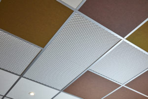 Plafond acoustique